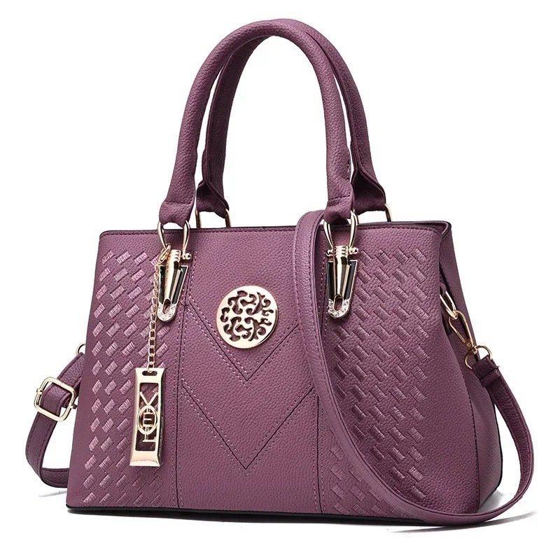 Premium Ladies Leather Hand Bags – Chic & Classy - Image 3