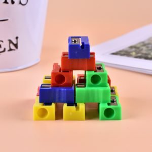 Single Hole Small Square Pencil Sharpener wholesale Kindergarten Small Prizes