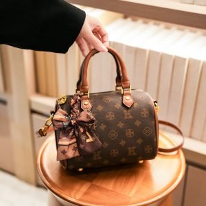 Boston Luxury Pillow Bag – Women's Large Shoulder Handbag 2025