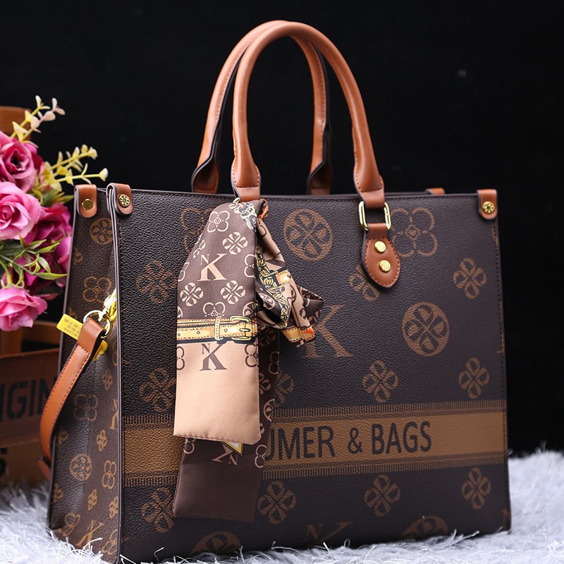 Big Capacity Women’s Handbag – Premium Quality - Image 3